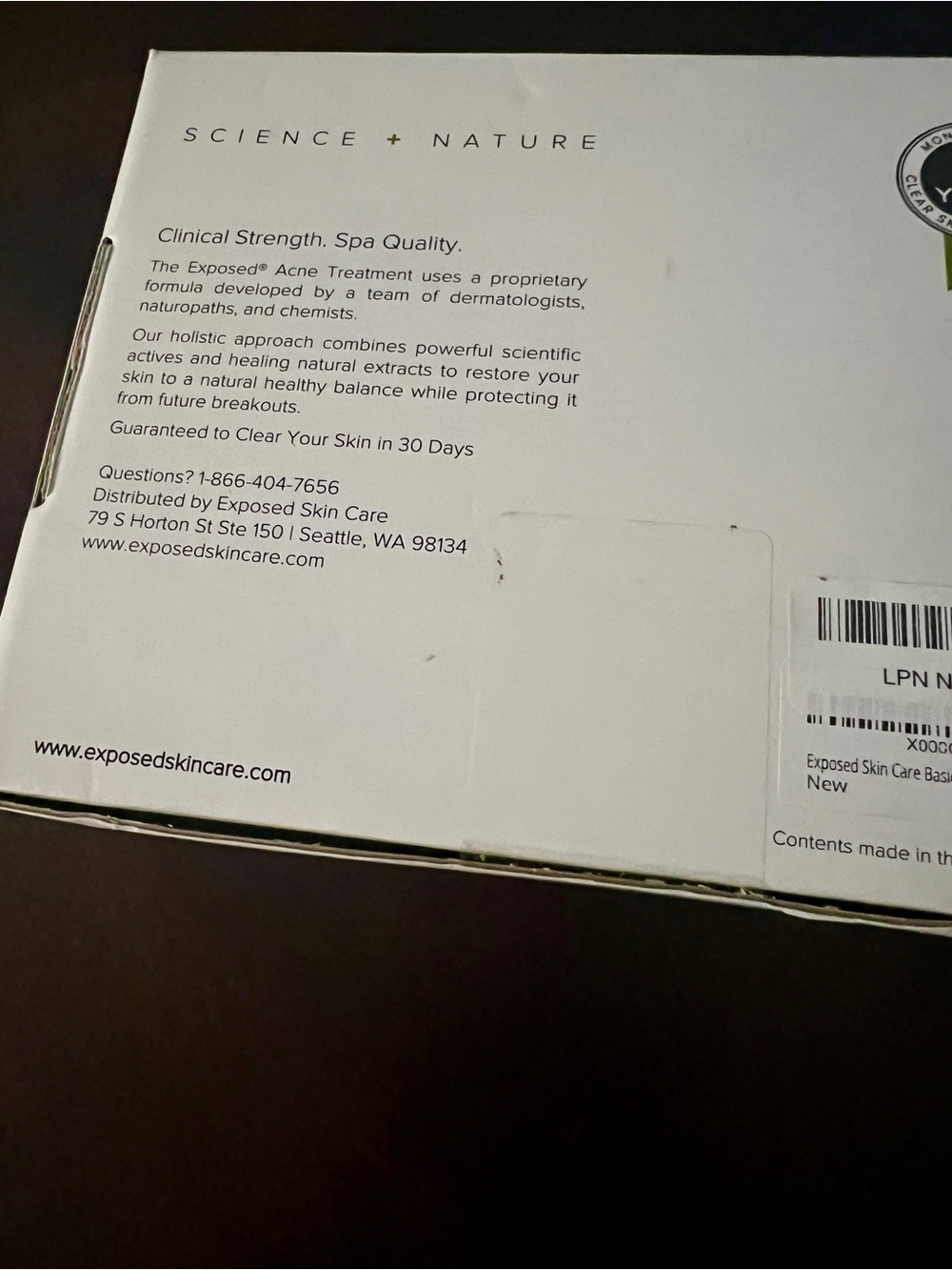Clear Skin Routine Kit - White & Green - Picture 8 of 8